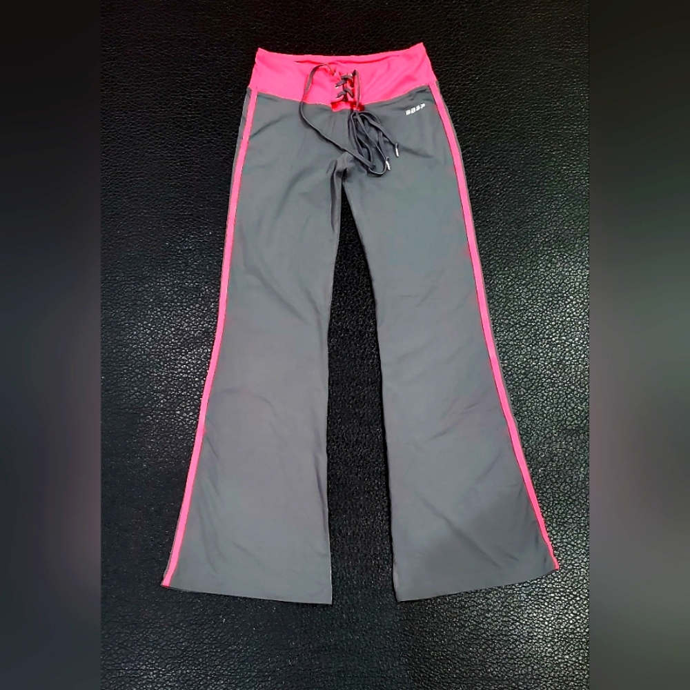 Bebe Sport Logo Grafite/Rouge Lace-up Pants - Size XS/S ( 31" inseam) - Picture 2 of 5